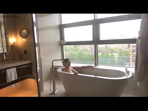 ❤️ Foshnjë e jashtëzakonshme që tund me pasion pidhin e saj në banjë ❤❌ Video e ndyrë tek ne sq.sexygirlspics-com.ru ❌️❤